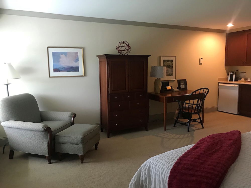 Atkinson Resort & Country Club