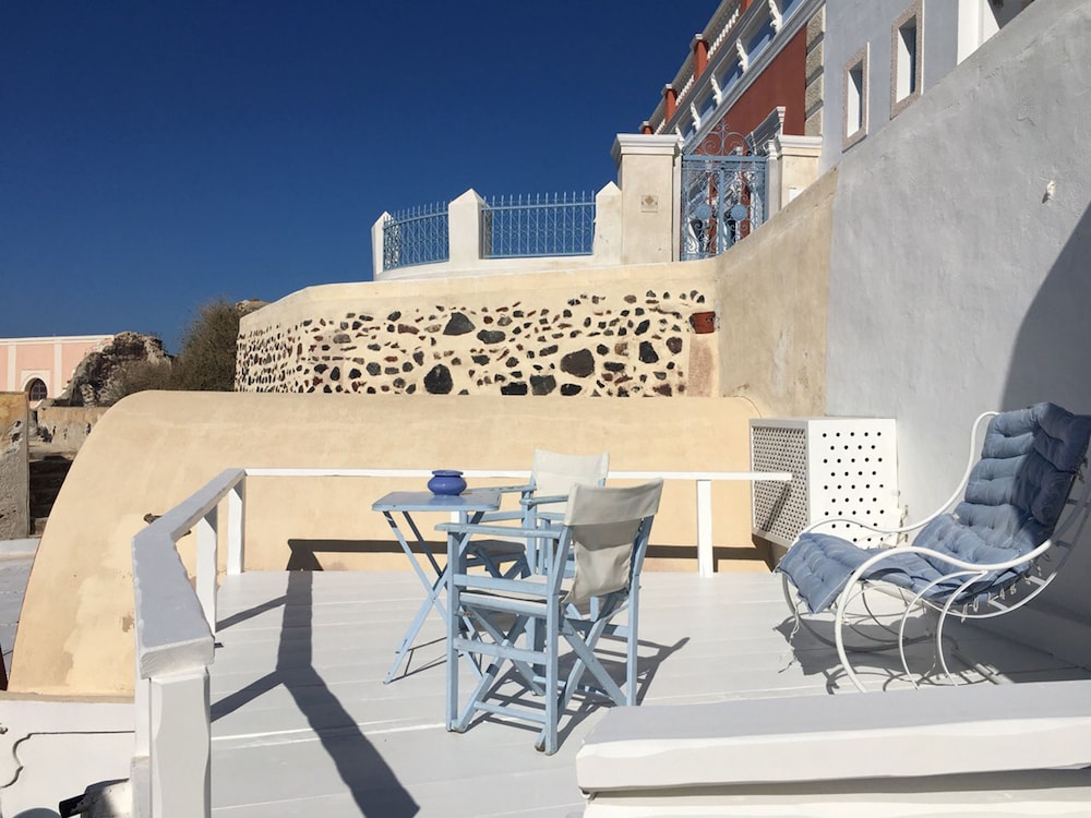 OIA Unique Homes by K&K