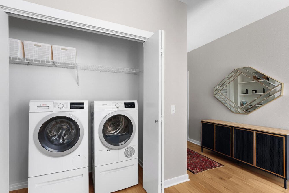Rare 2BR in Prime Location