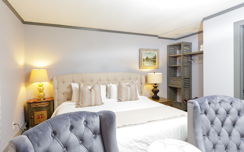 The Inn At Warm Springs