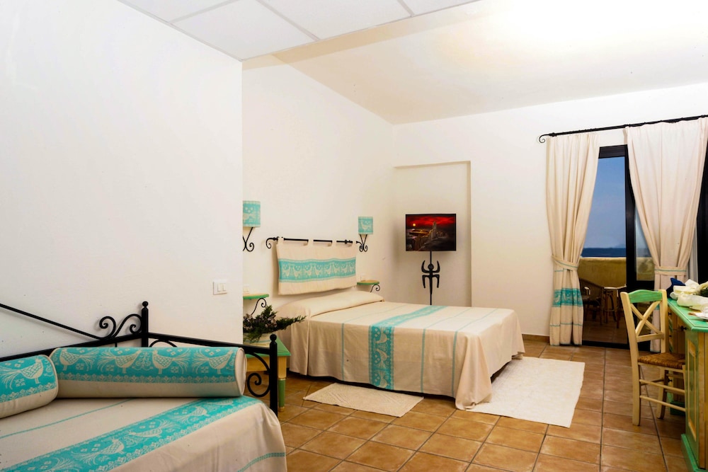 La Plage Resort photo 5