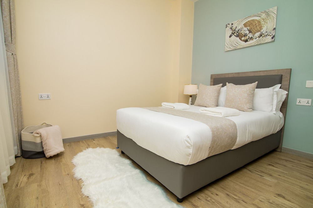 Amani Suite by Homes By Della view 2