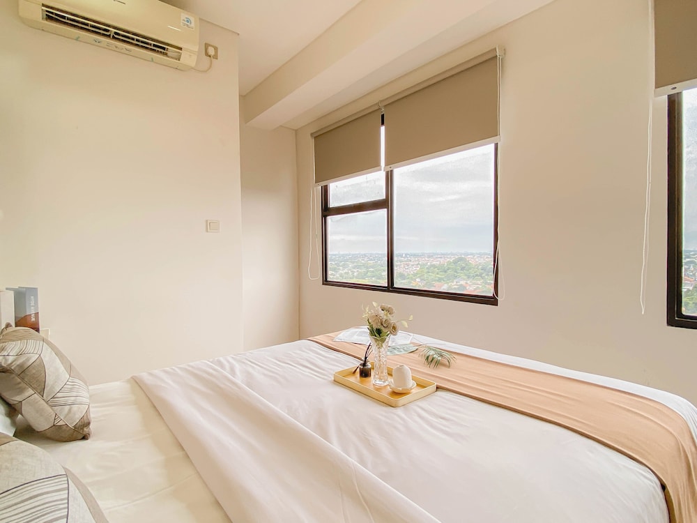 Modern Look 2BR Corner Transpark Cibubur Apartment
