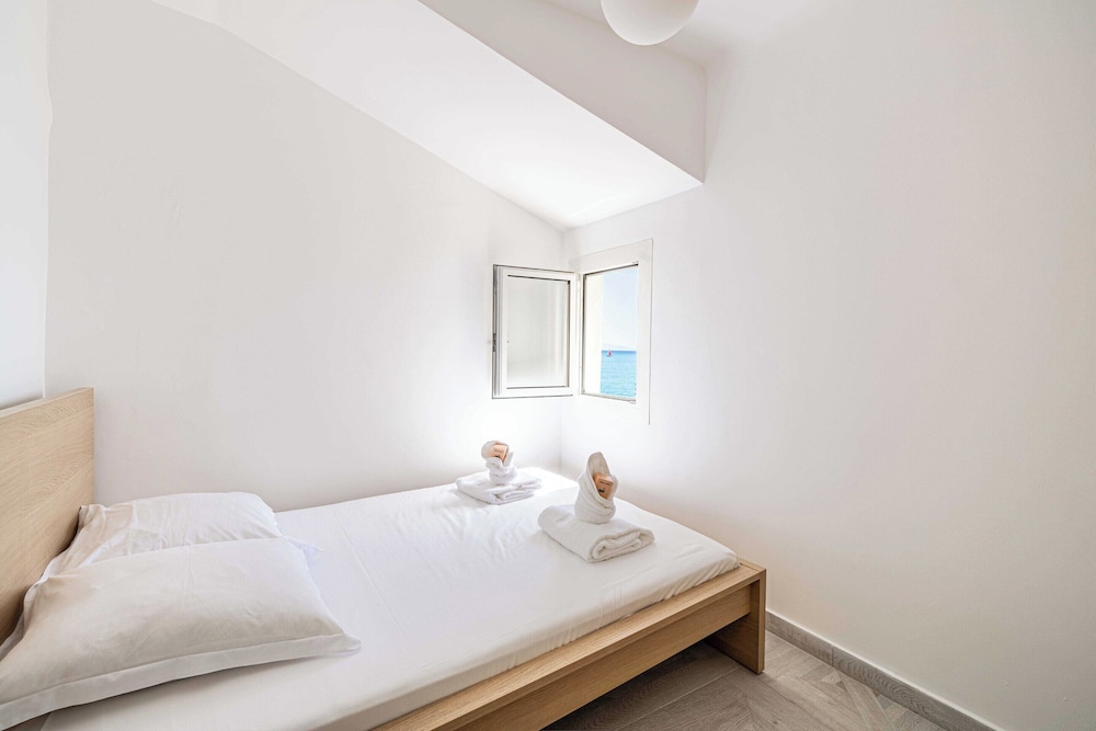 Sublime Appt - 2bd/4p - Terrace sea View - Antibes