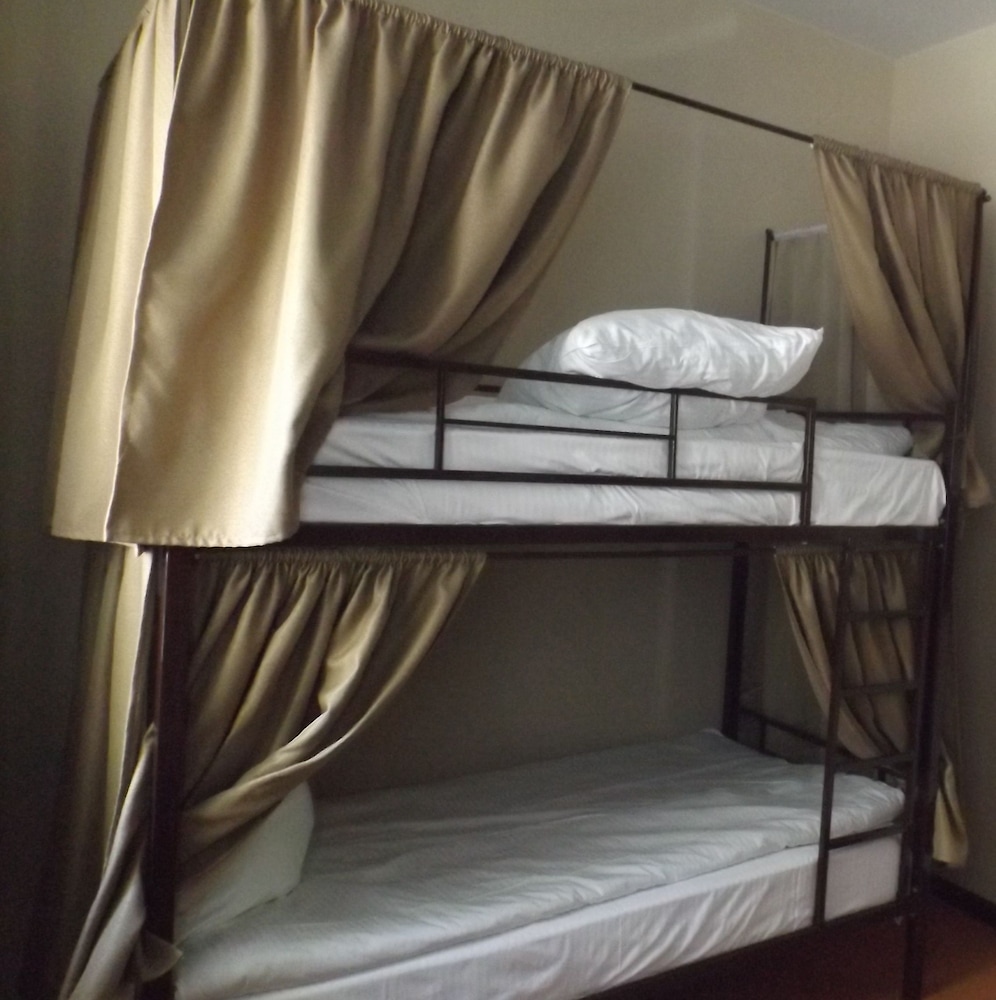 VS Hostel