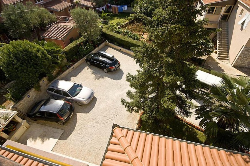 Apartments Davorka