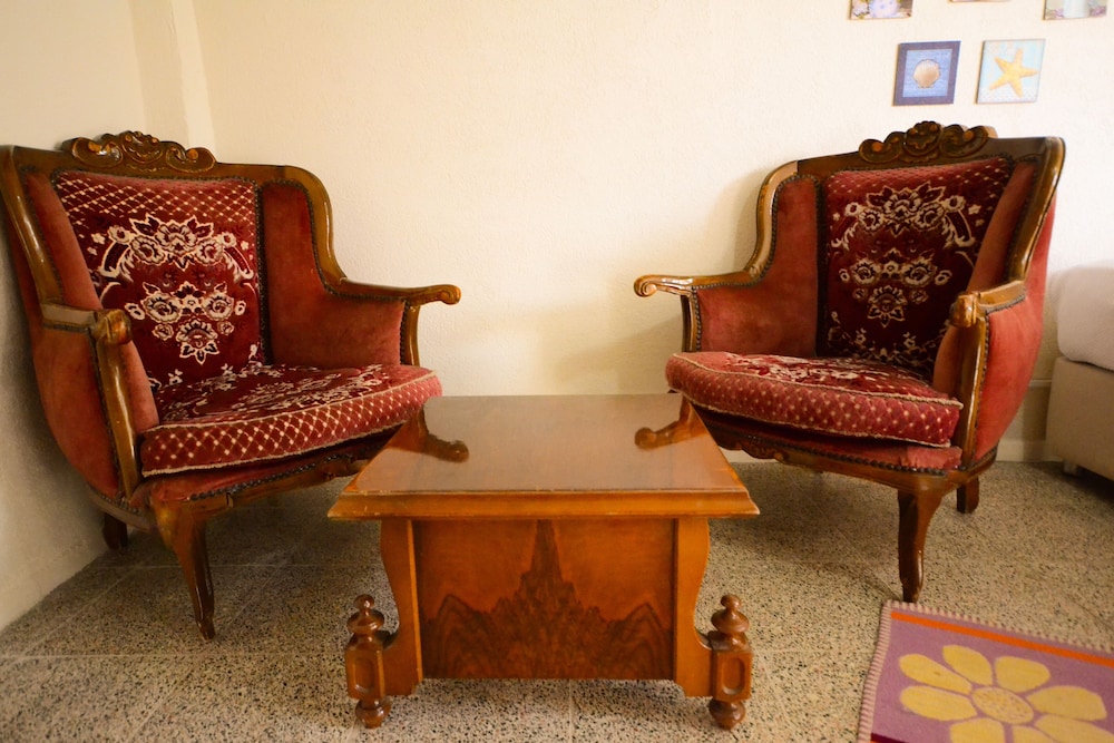 Ayvalik Moda Pansiyon - Image 39