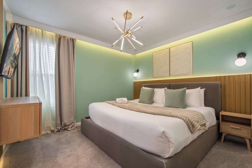 Luxe 9-bedroom Escape With Private Pool & Game Loft Solara Resort Near Disney
