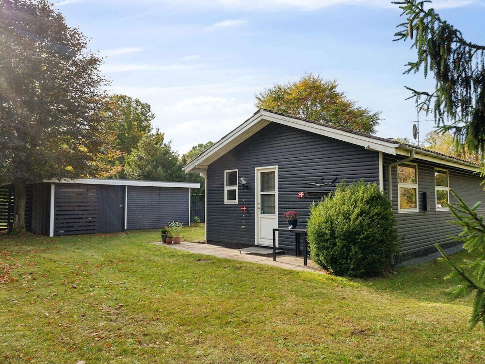 5 Star Holiday Home in Glesborg