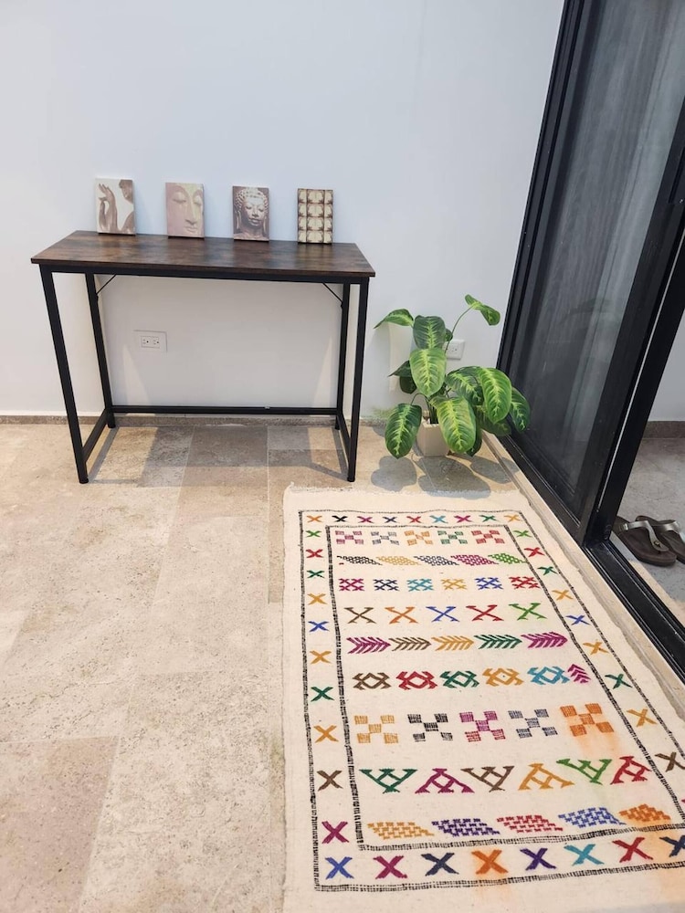 ¡bello Zen PH 2 Terraces for 4 People!