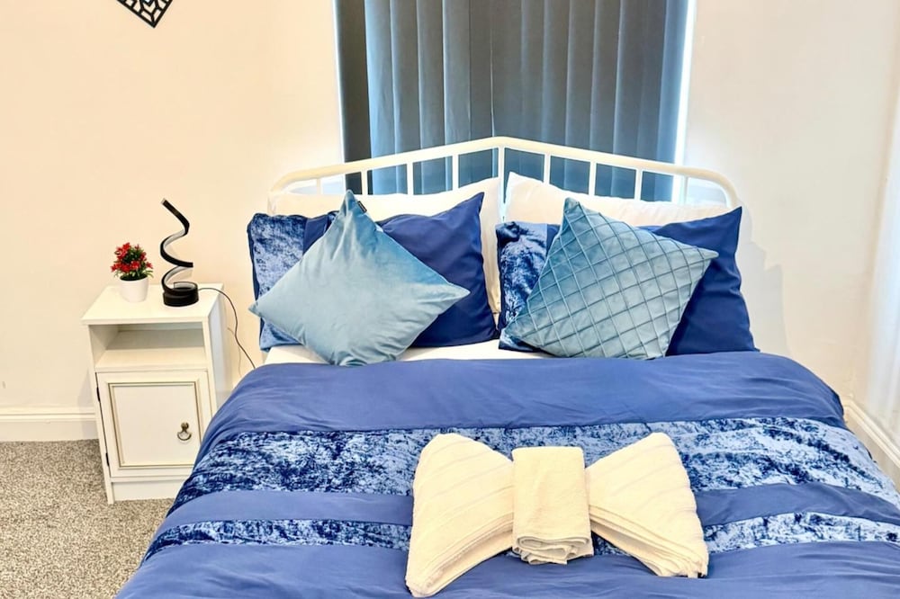 Cosy Leicester Apartment With 2 Bedrooms