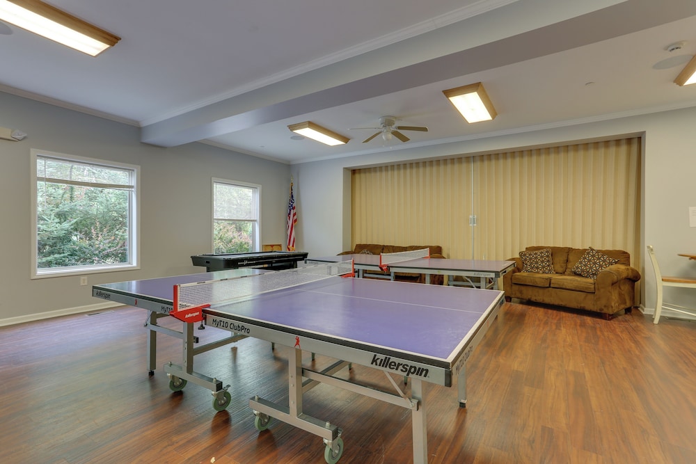 Walk to Hideout Slopes: Home w/ Game Room!