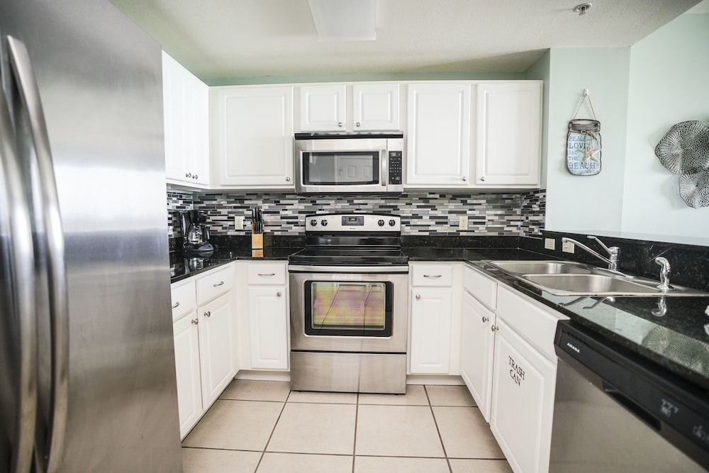 Calypso Beach Resort by Panhandle Getaways