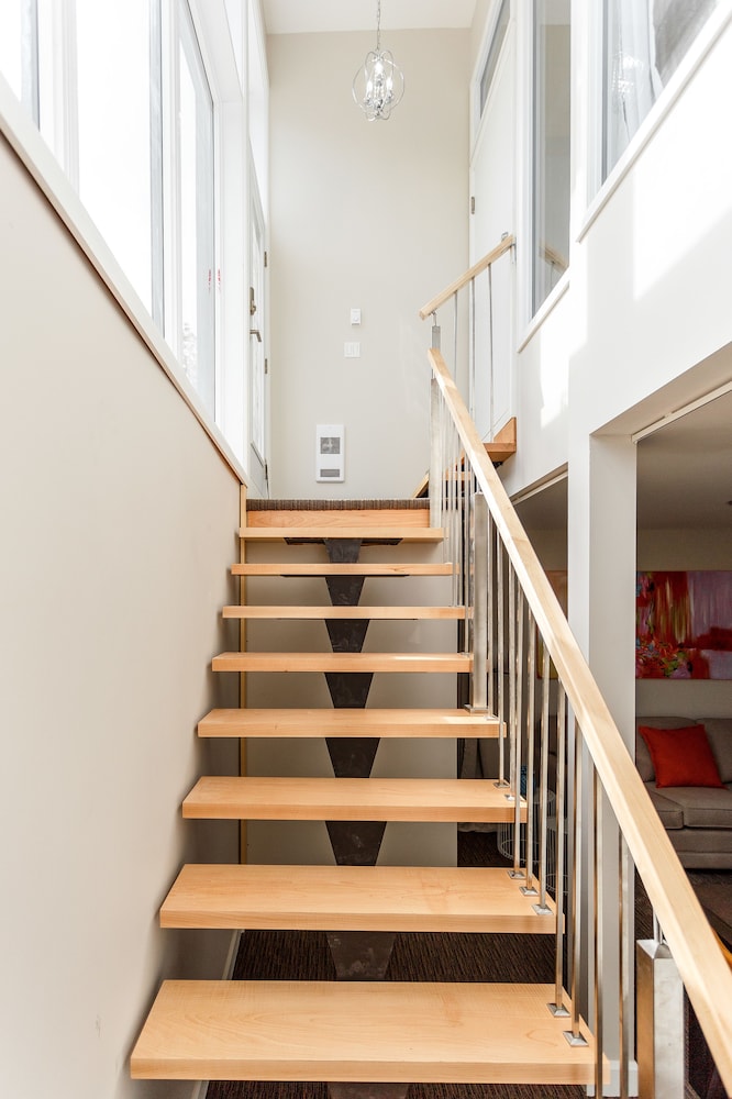 Parc Avenue Lofts