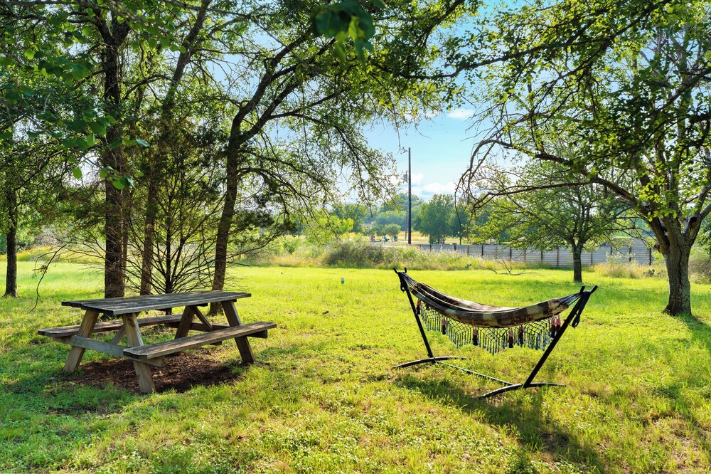 Marble Falls Vacations - Pet-friendly Marble Falls Home w/ Hot Tub! - Property Image 12