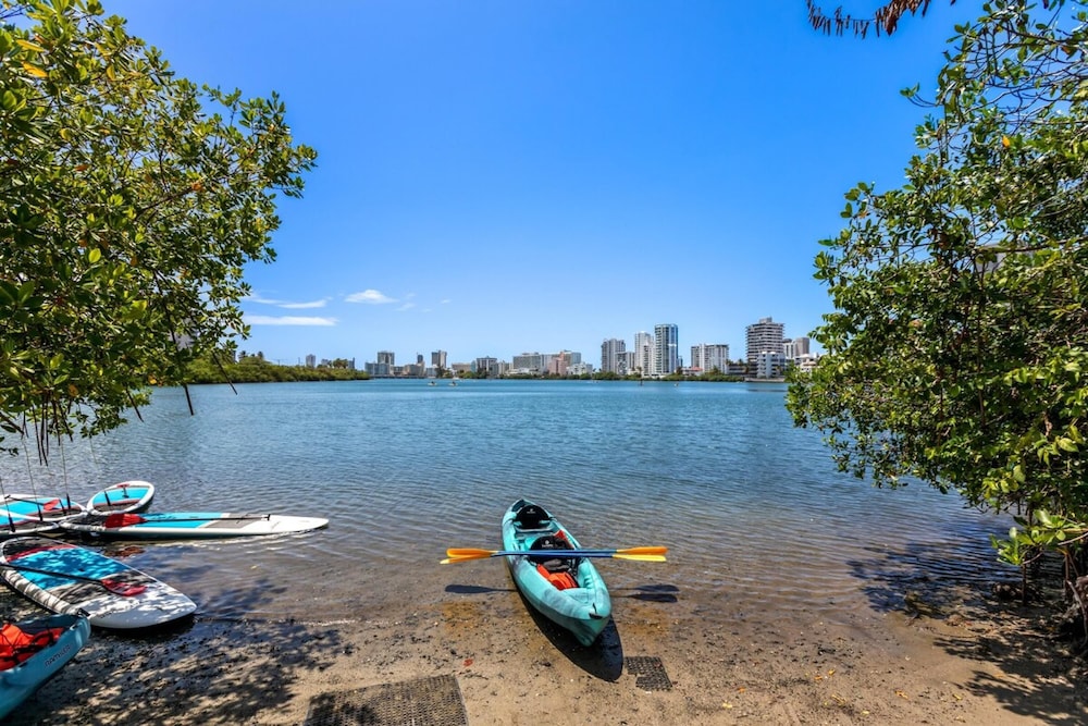 Otium Rentals Condado Beach City Getaway view 4