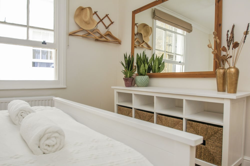 Waterloo Apartment