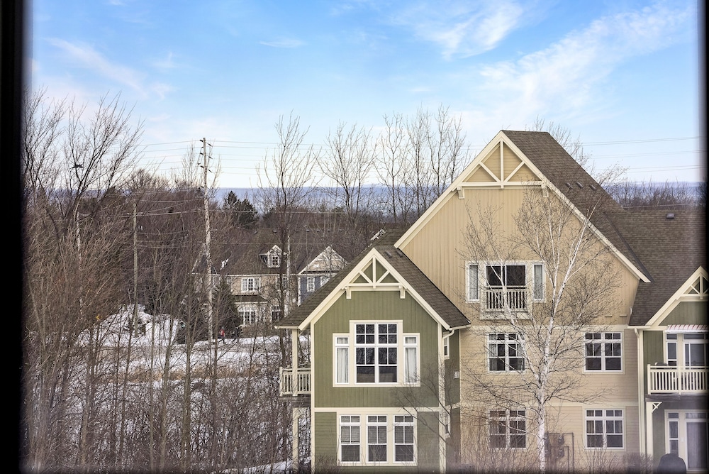 Wintergreen Condos