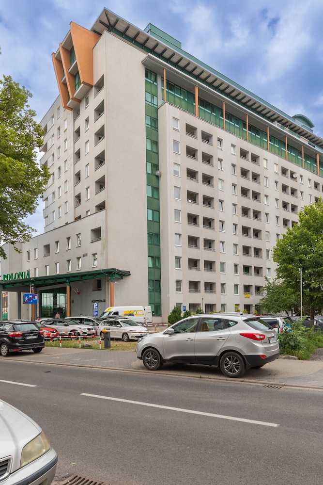 Etna Apartments Kołobrze by Renters view 4