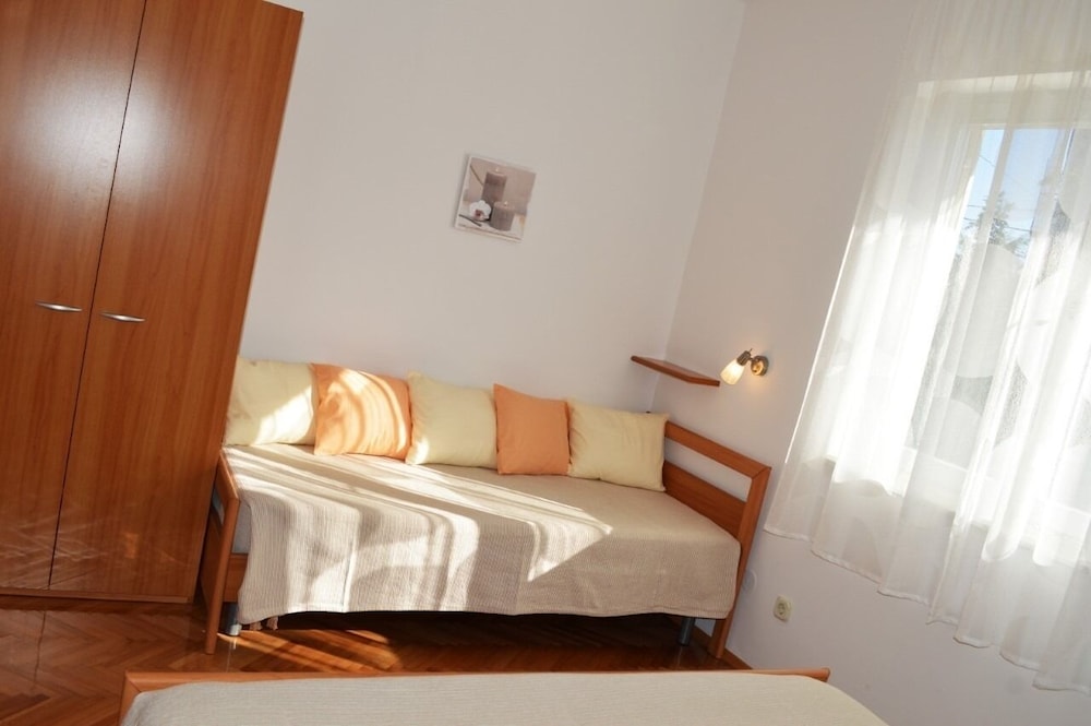 Kata - Modern & Close to the Beach - A2 view 2
