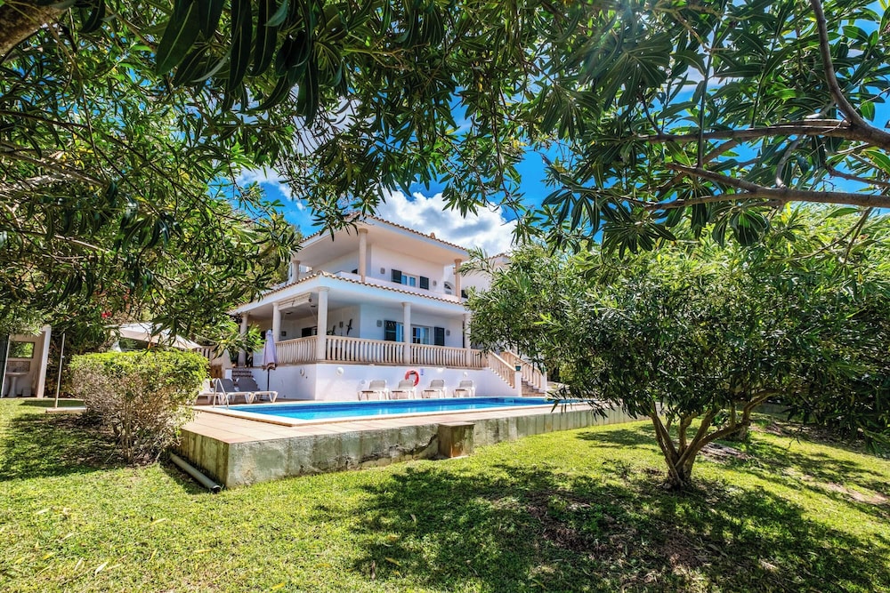 Villa Alaris