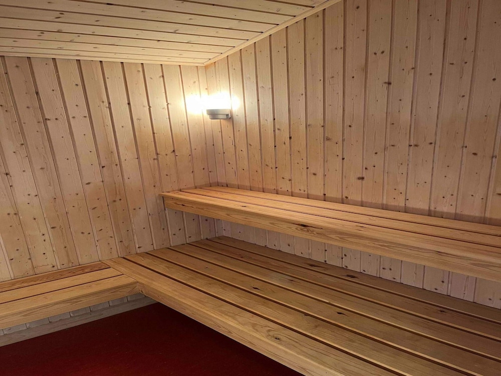 5 Star Holiday Home in Aakirkeby