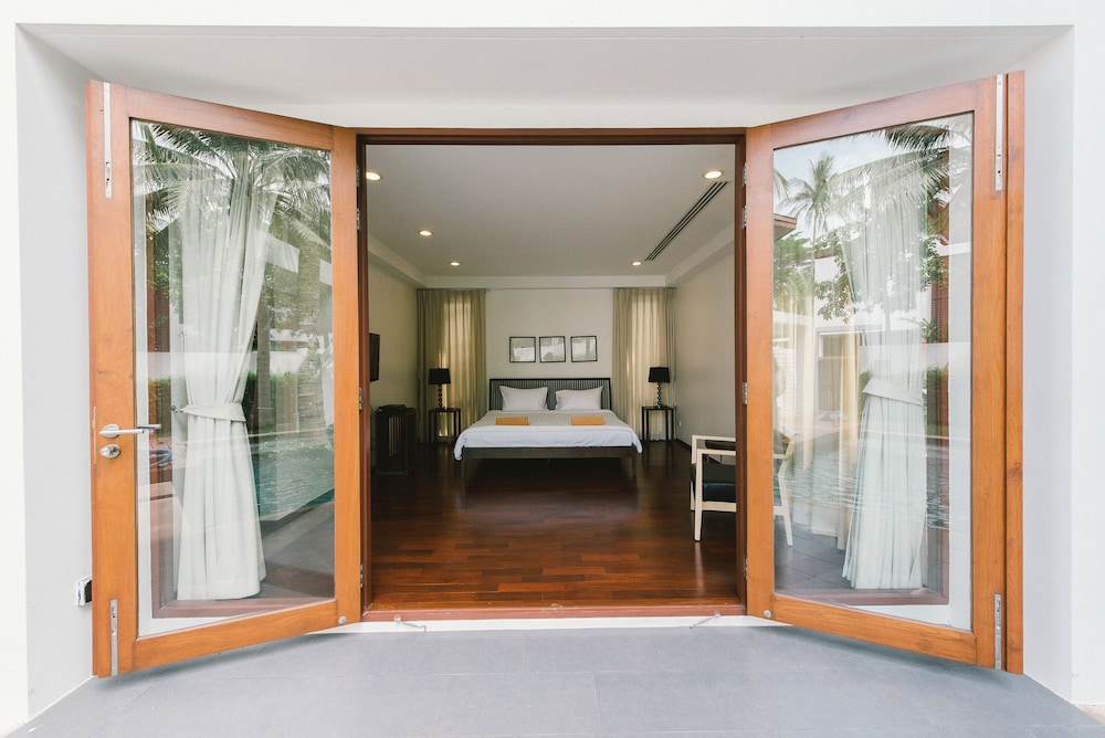 PRAN-A-LUXE Exclusive Pool Villa
