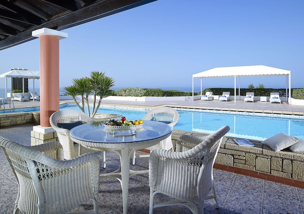 Aldemar Knossos Villas