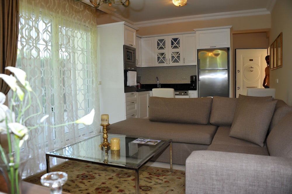 Kemer Residence - Image 11