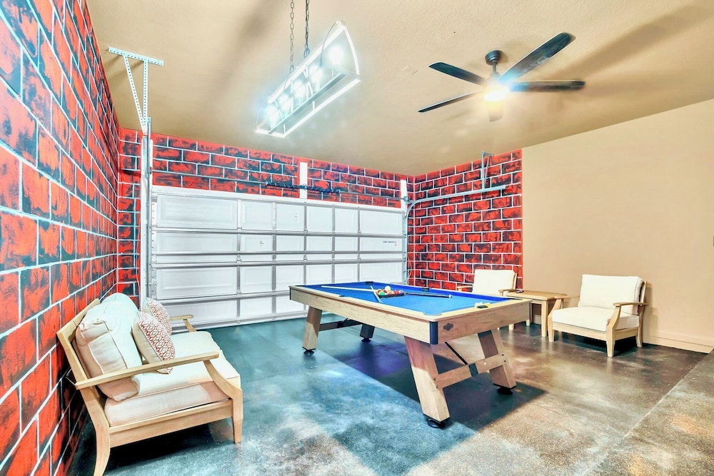 Upstay Luxury Resort Home w Private Pool & Hot Tub