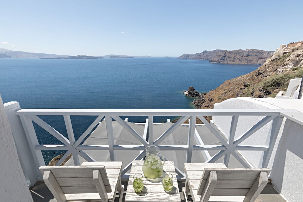 Helianthus Suites