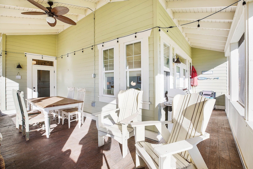 Veranda Beach Cottages view 5
