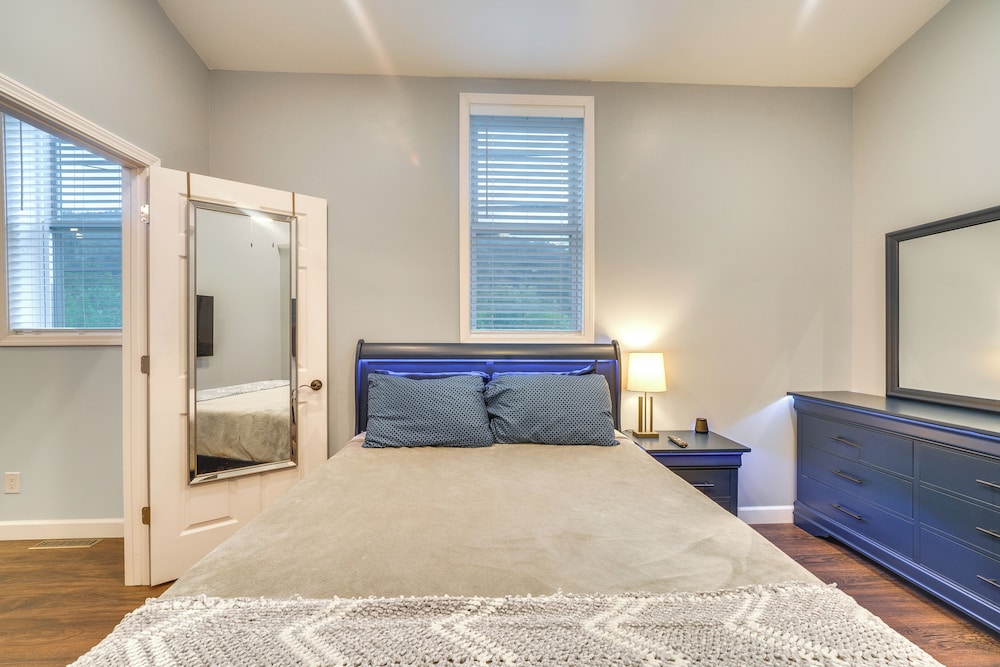 Near Kanawha River: Unique Renovated Home w/ Yard! view 4
