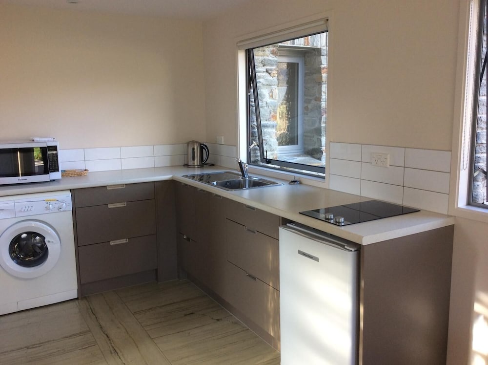 Golf Course Road Chalets — photo 41
