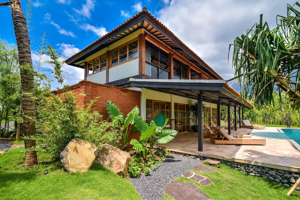 Sumberkima Hill Private Villa Retreat