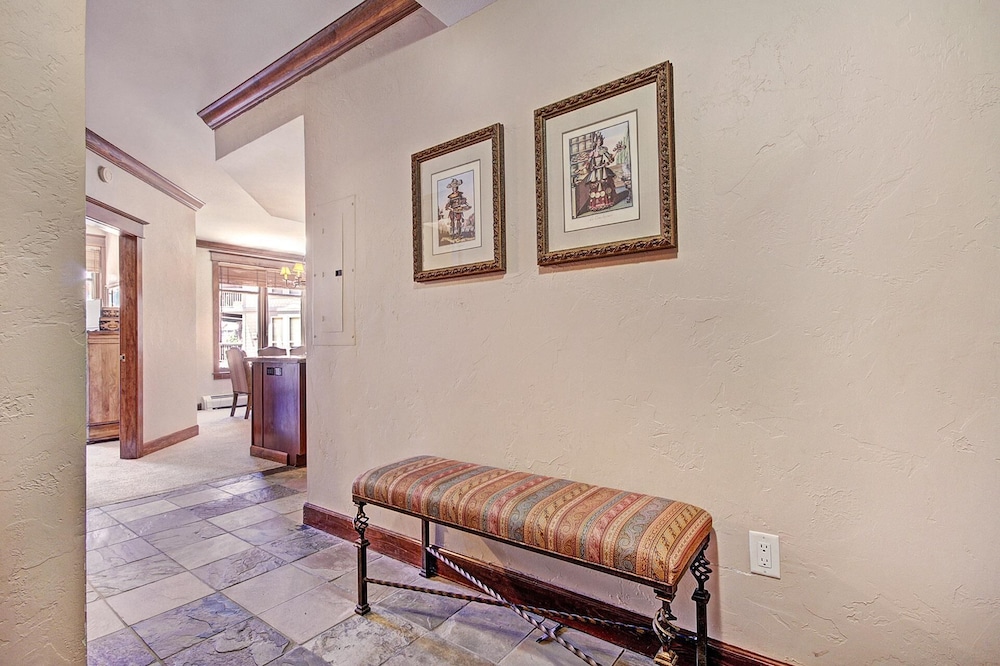 Beautiful Condo In The Heart of Copper - MC308 by RedAwning