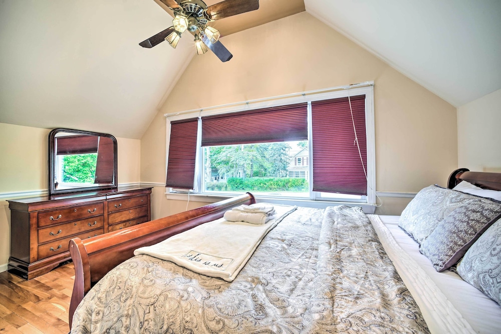 Pet-friendly Latham Retreat ~ 7 Mi to Albany! view 3