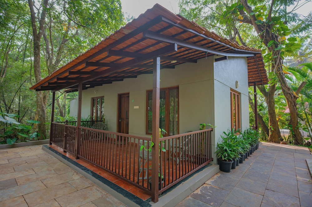 Deepwoodz Homestay by Z Vacations