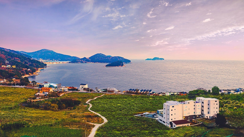 Clover spa pension view 5
