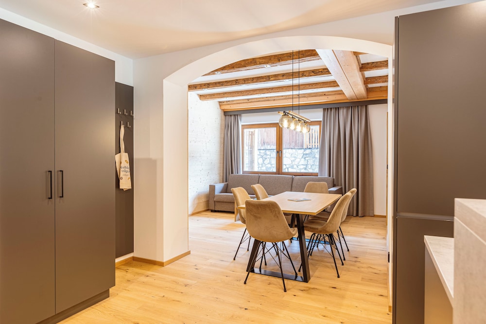 Zugspitz Suites Lermoos by ALPS RESORTS