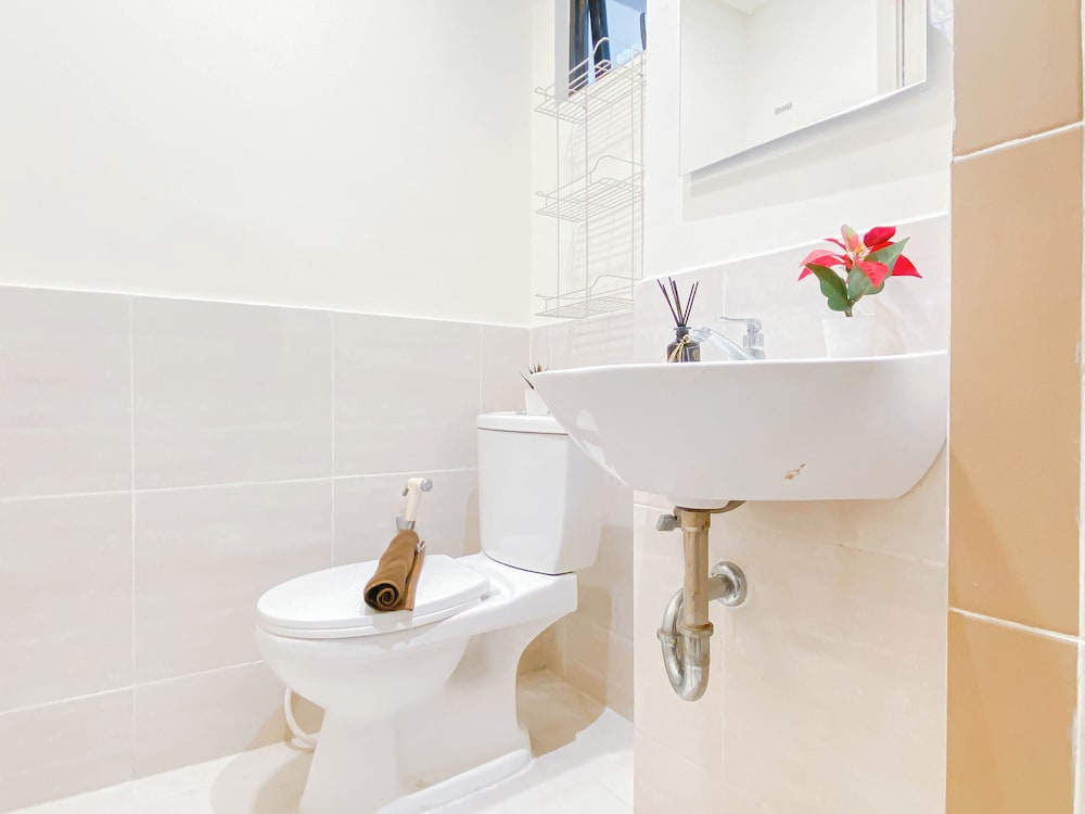 Soft Scandinavian 3Br At Meikarta Apartment