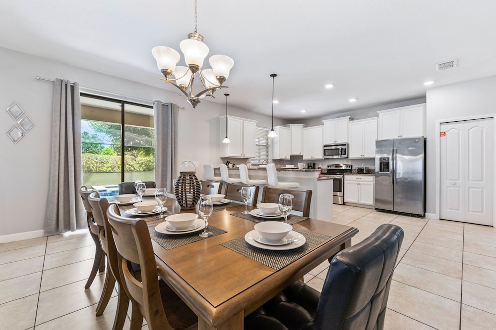1417 Rolling Fairway Dr