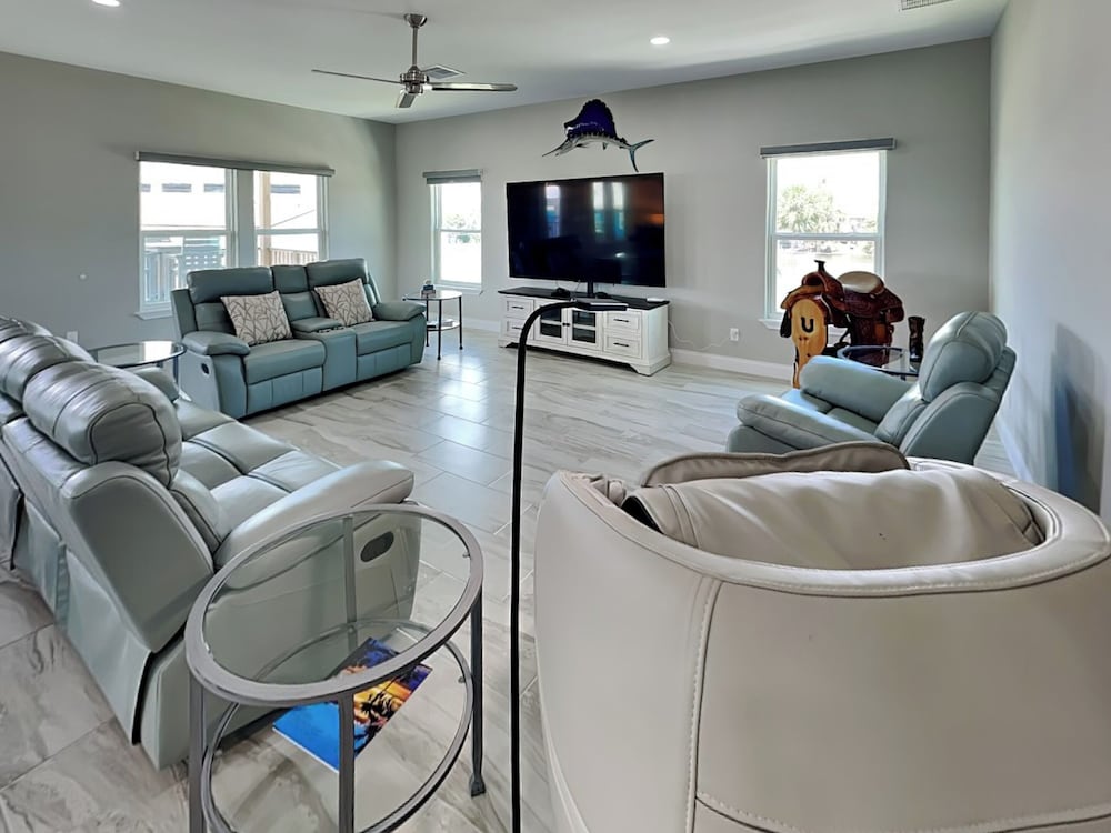Play N Hooky by Ryson Vacation Rentals