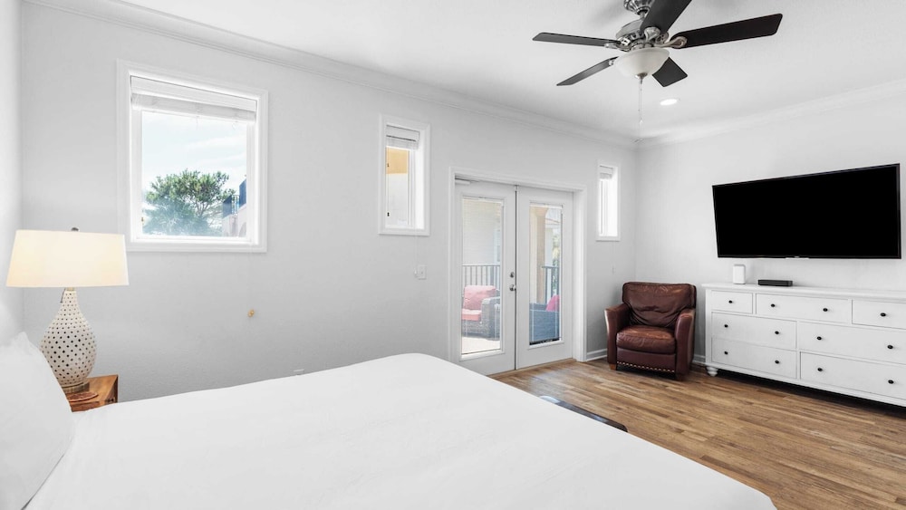 Southfields Retreat 4BR Getaway Near Laguna Beach, Carillon & Pier Park