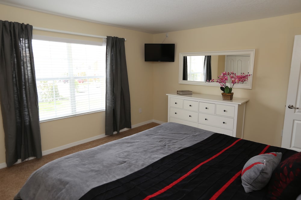 Paradise Palms Resort Orlando