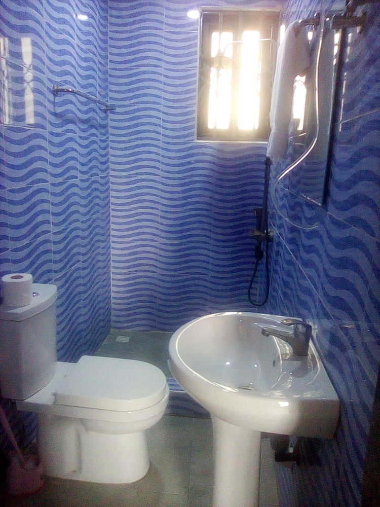 Regal Royal Suites