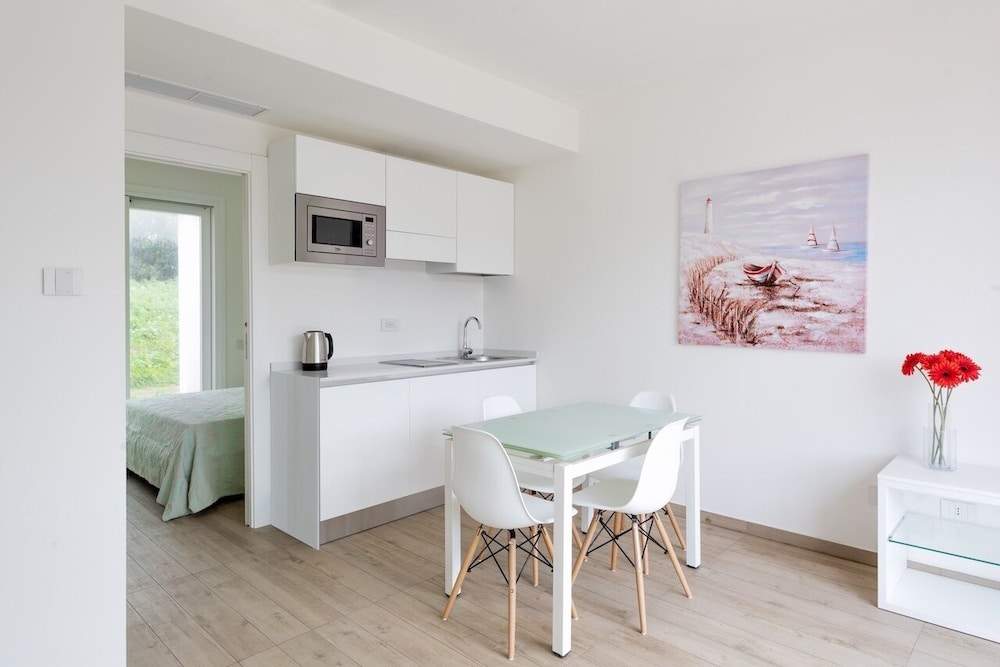 Capo Falcone Charming Apartments photo 4