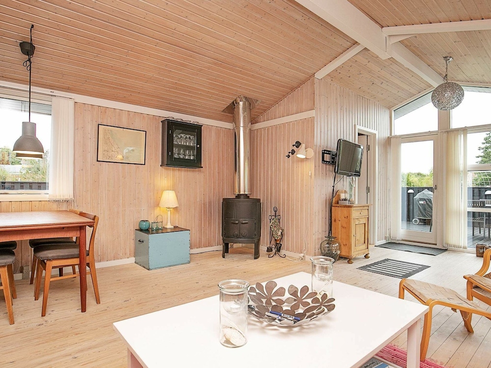 6 Person Holiday Home in Frederikshavn view 3