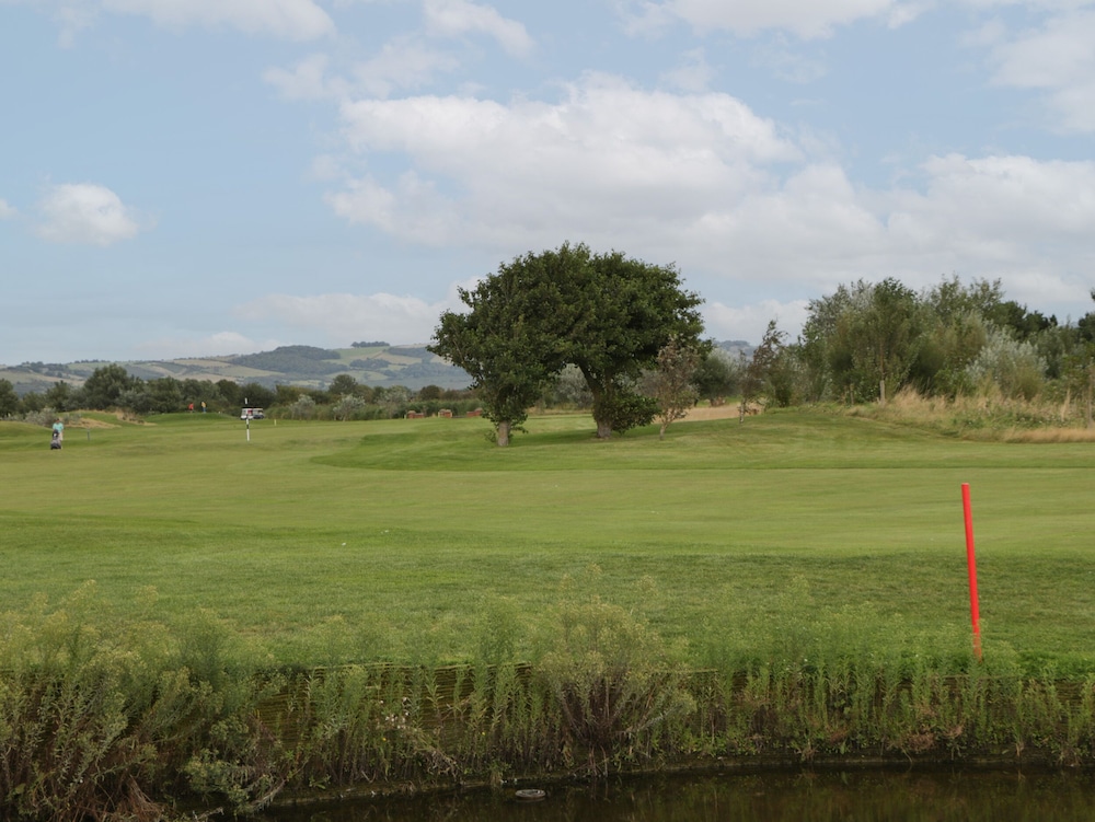 14 Fairways