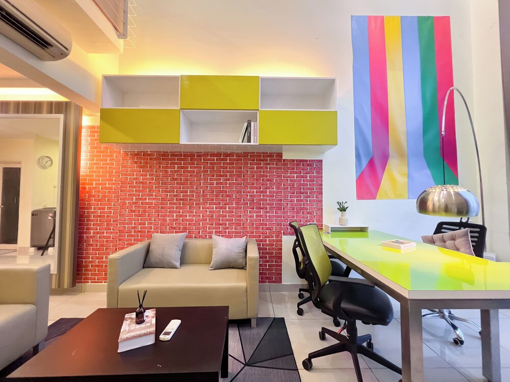 The Scott Garden by Manhattan Group